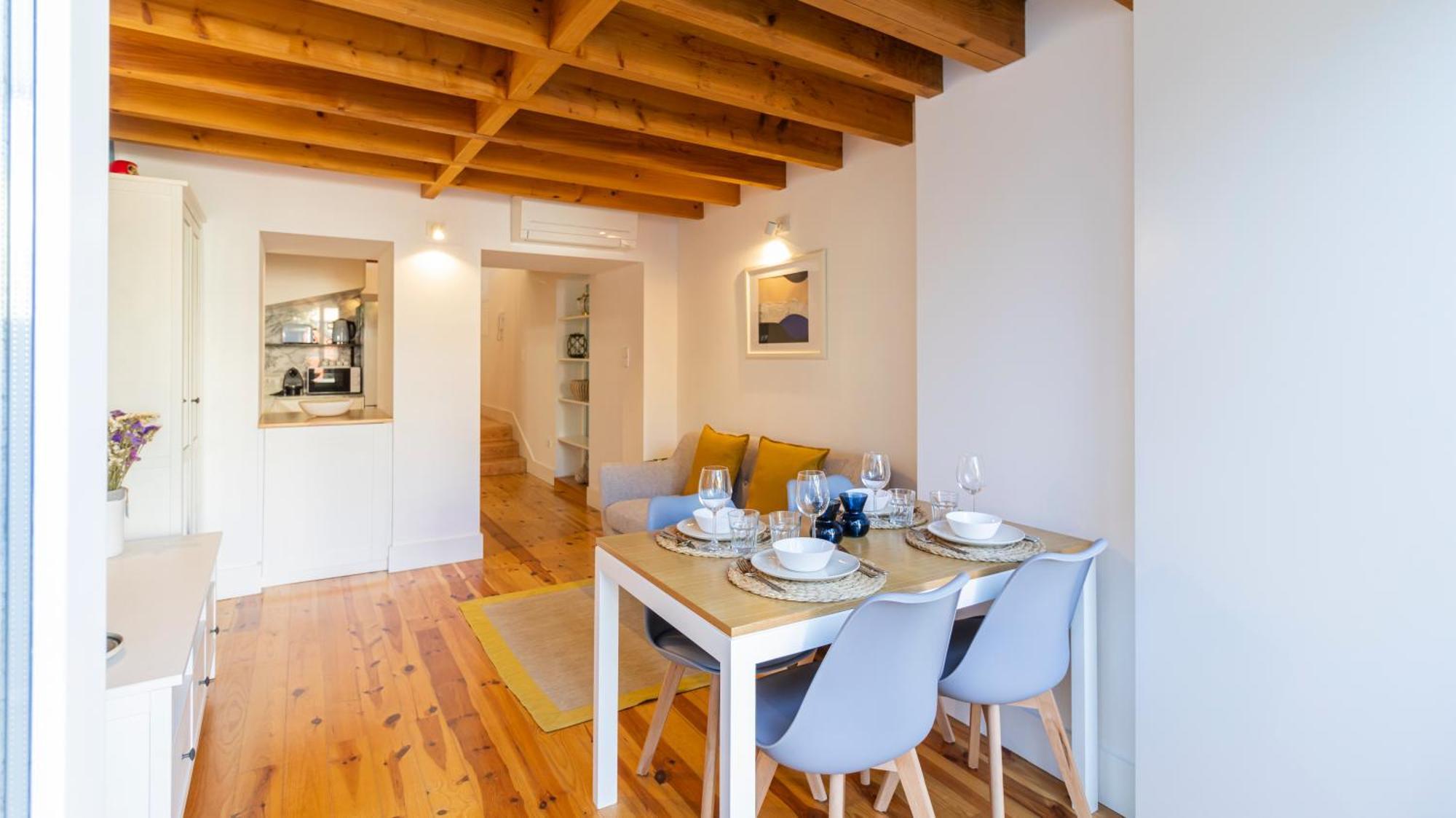 City Center Duplex W Patio By Lovelystay Porto Dış mekan fotoğraf