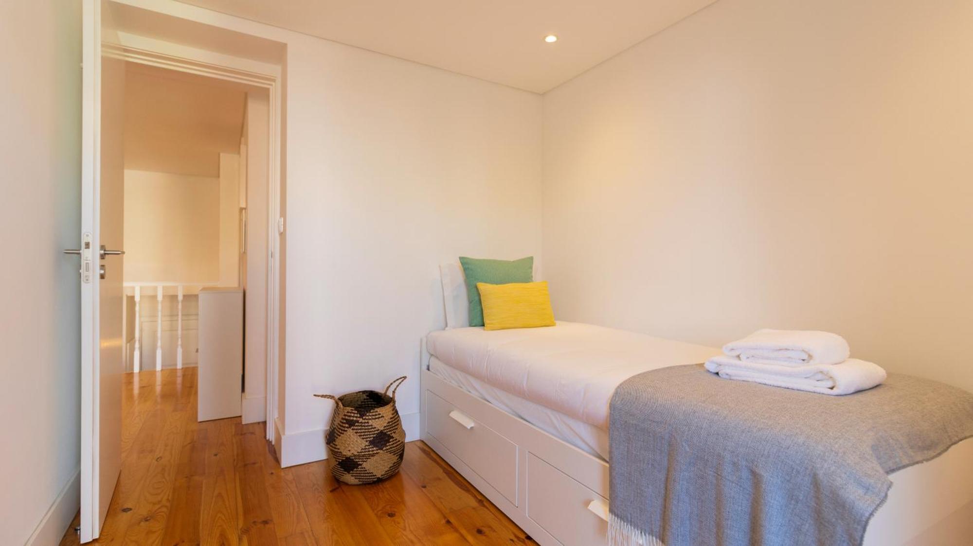 City Center Duplex W Patio By Lovelystay Porto Dış mekan fotoğraf